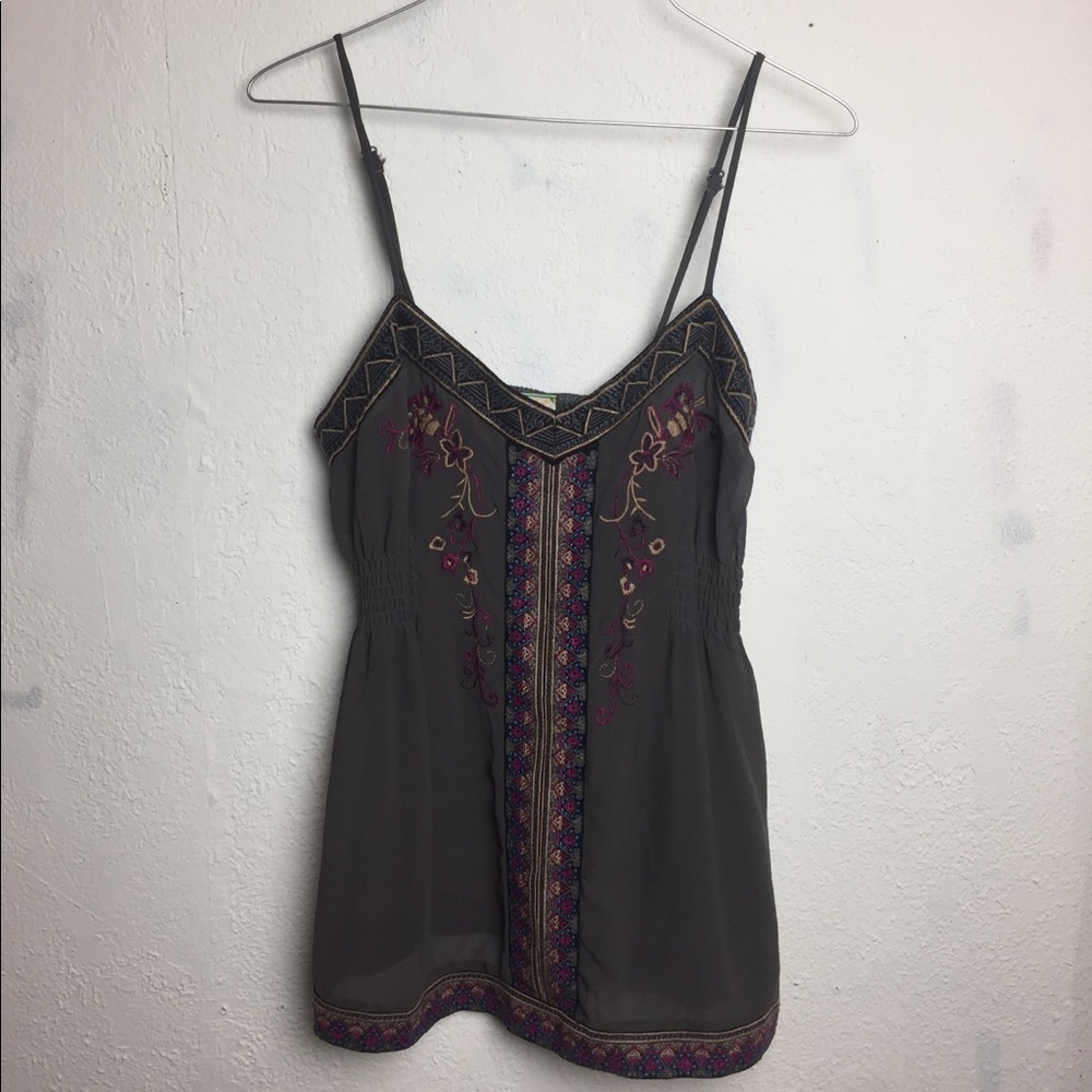Flying Tomato Embroidered Tank